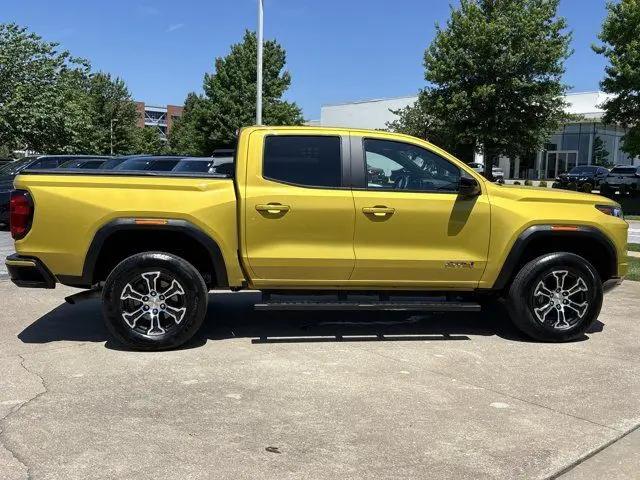 2023 GMC Canyon 4WD Crew Cab Short Box AT4