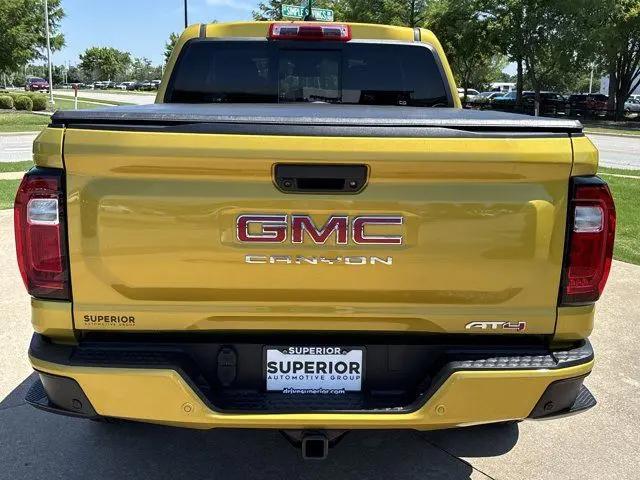 2023 GMC Canyon 4WD Crew Cab Short Box AT4
