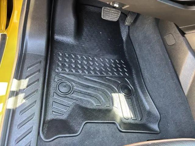 2023 GMC Canyon 4WD Crew Cab Short Box AT4