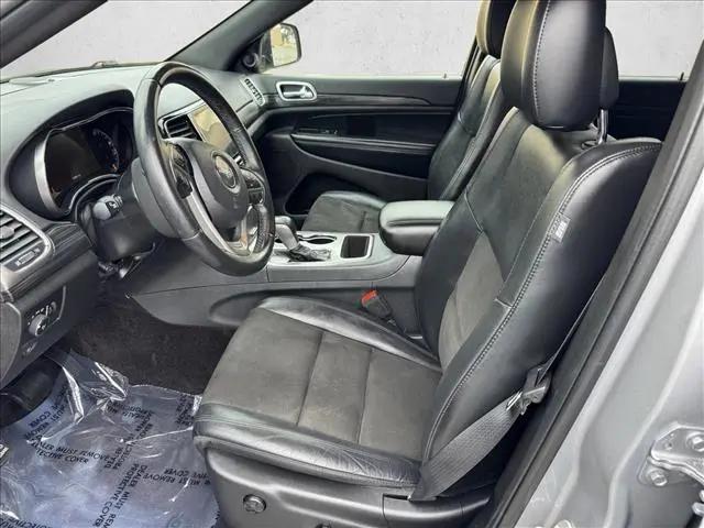 2019 Jeep Grand Cherokee Laredo E 4x2