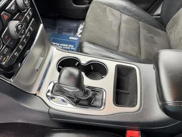 2019 Jeep Grand Cherokee Laredo E 4x2