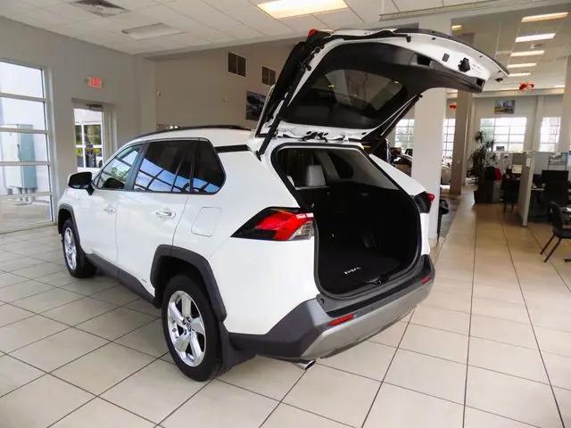 2019 Toyota RAV4 Hybrid Limited