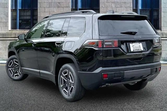 2026 Jeep Cherokee Laredo 4x4