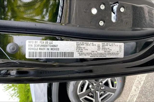 2026 Jeep Cherokee Laredo 4x4