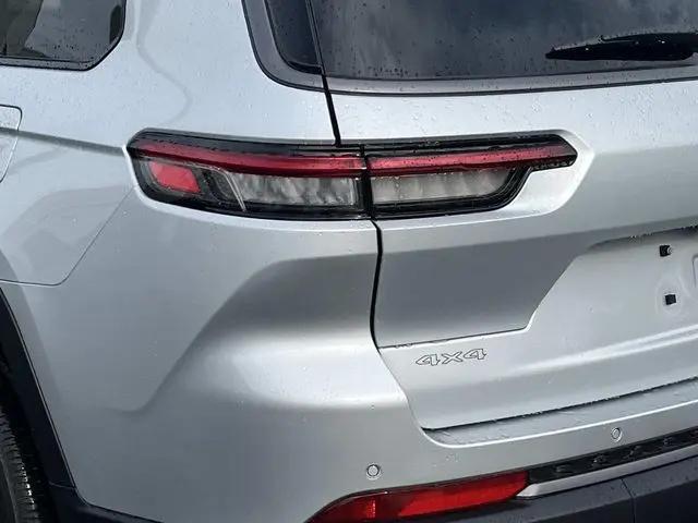 2026 Jeep Grand Cherokee L 85th Anniversary Edition