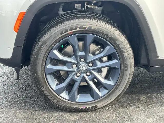 2026 Jeep Grand Cherokee L 85th Anniversary Edition