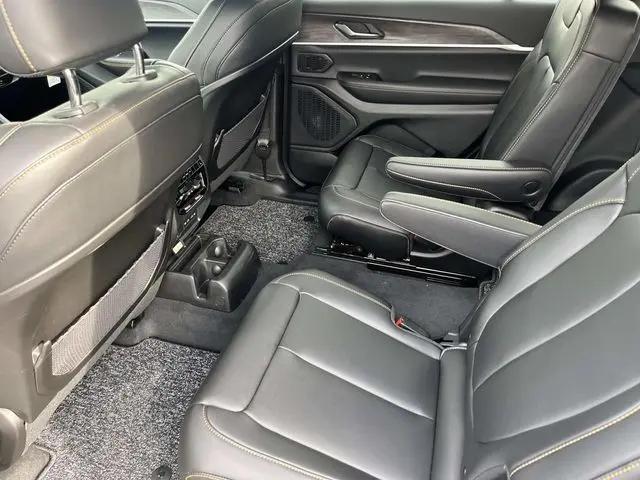 2026 Jeep Grand Cherokee L 85th Anniversary Edition
