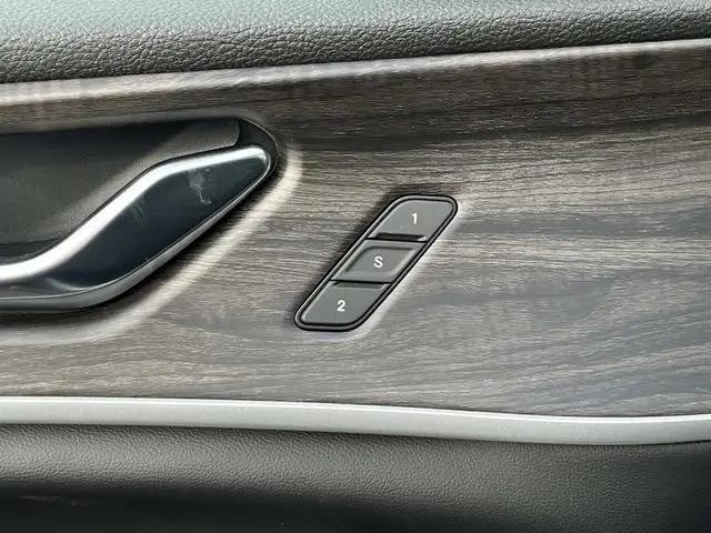 2026 Jeep Grand Cherokee L 85th Anniversary Edition