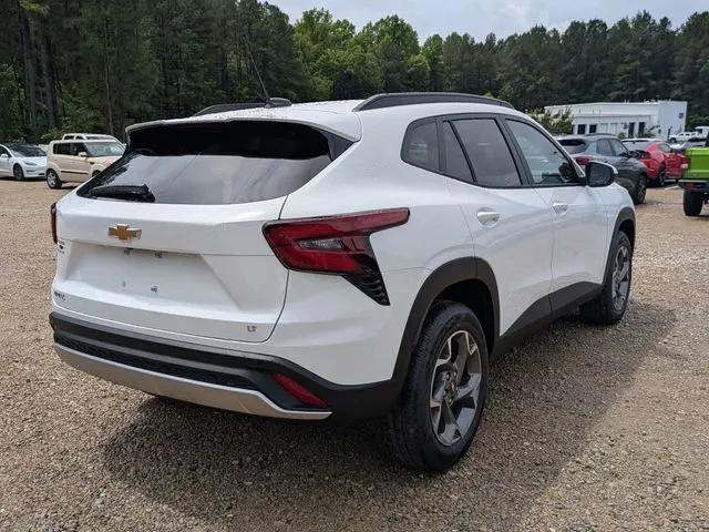 2026 Chevrolet Trax FWD LT