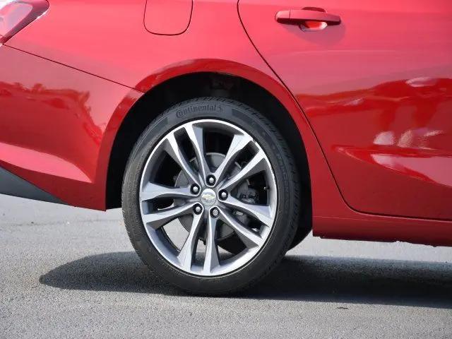2023 Chevrolet Malibu FWD 2LT