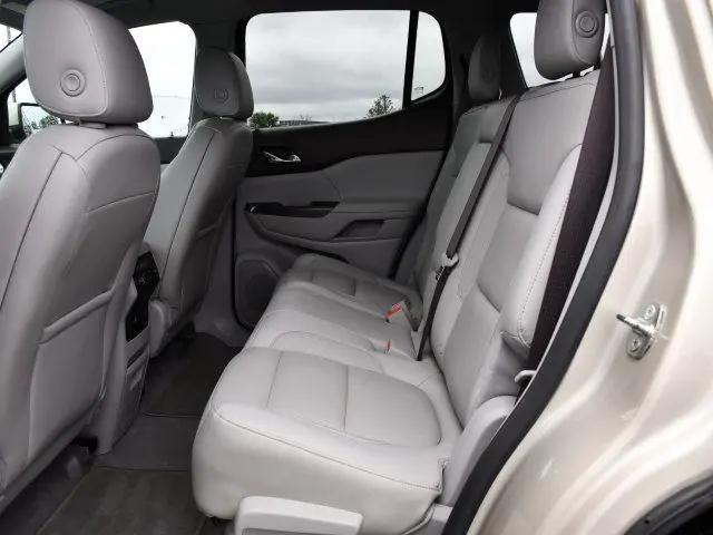 2017 GMC Acadia SLT-2