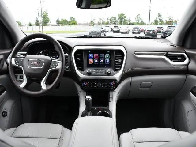 2017 GMC Acadia SLT-2