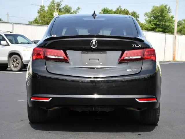 2017 Acura TLX w/Technology Package