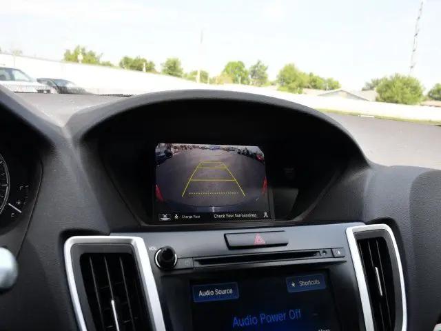 2017 Acura TLX w/Technology Package