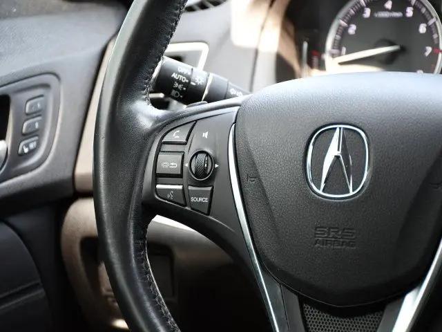 2017 Acura TLX w/Technology Package