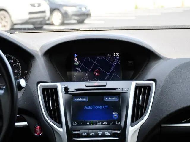 2017 Acura TLX w/Technology Package