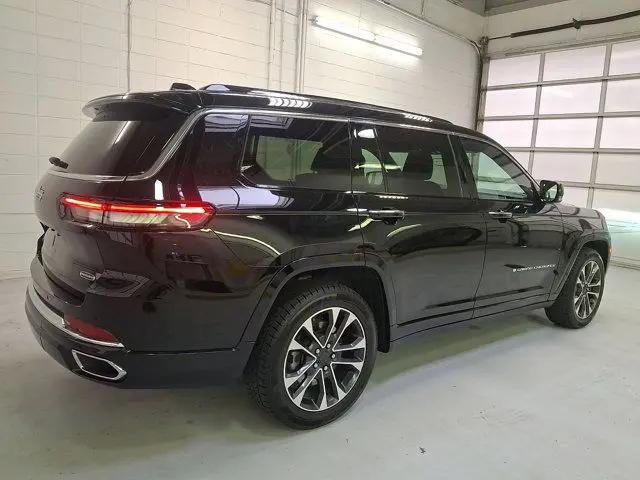 2022 Jeep Grand Cherokee L Overland 4x4