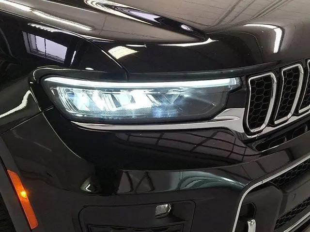 2022 Jeep Grand Cherokee L Overland 4x4