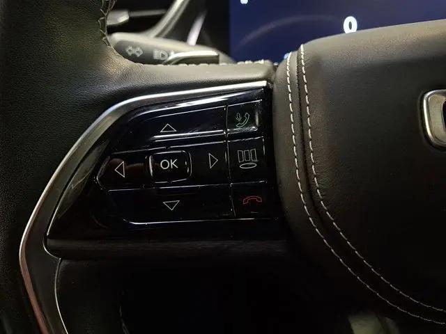 2022 Jeep Grand Cherokee L Overland 4x4