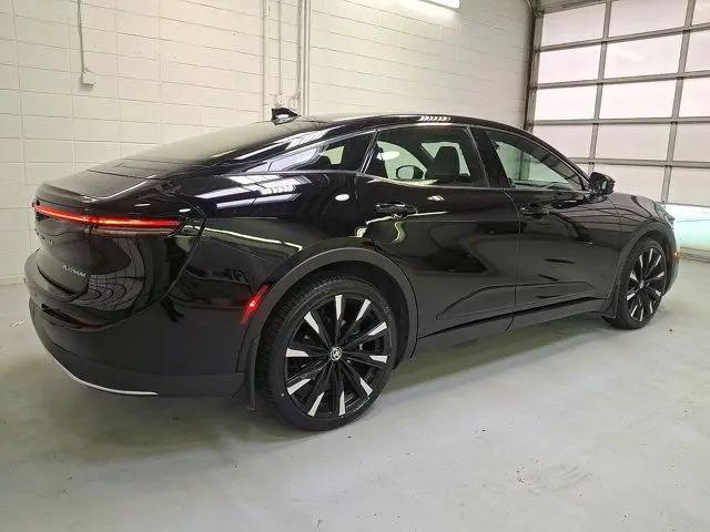 2023 Toyota Crown Platinum