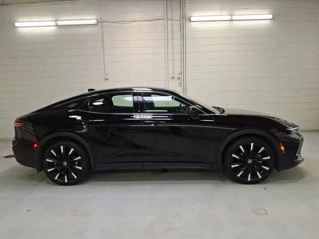 2023 Toyota Crown Platinum