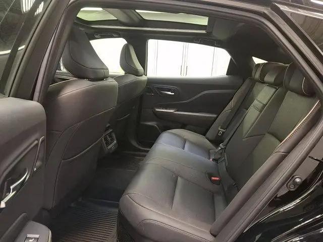 2023 Toyota Crown Platinum