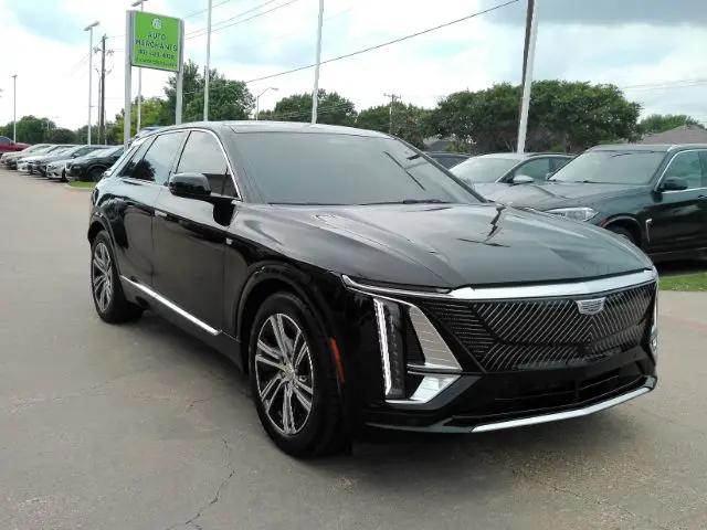 2023 Cadillac iQ RWD Luxury