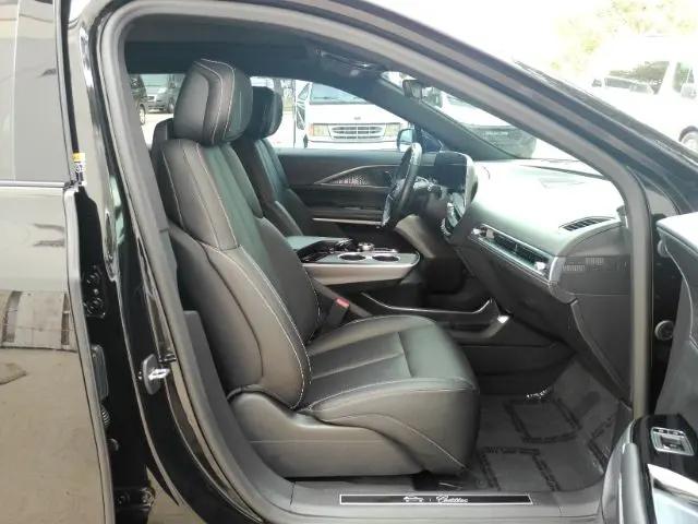 2023 Cadillac iQ RWD Luxury