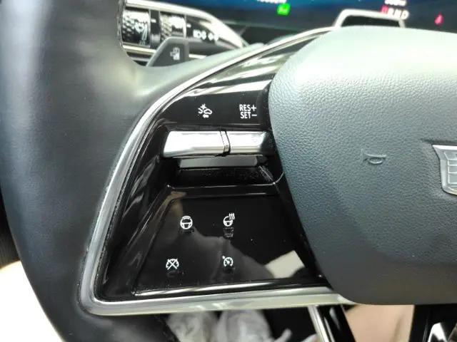 2023 Cadillac iQ RWD Luxury
