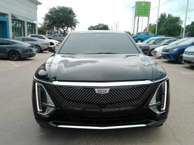 2023 Cadillac iQ RWD Luxury