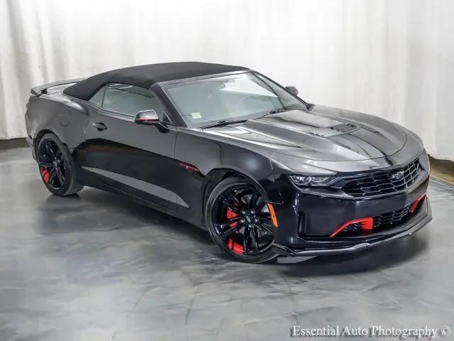 2021 Chevrolet Camaro RWD Convertible LT1