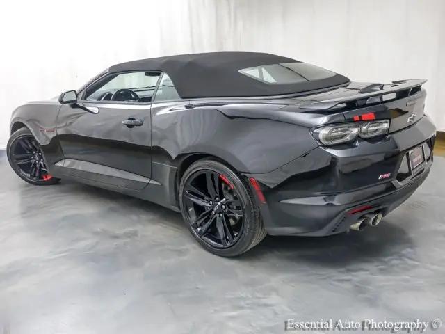 2021 Chevrolet Camaro RWD Convertible LT1