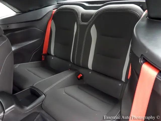 2021 Chevrolet Camaro RWD Convertible LT1