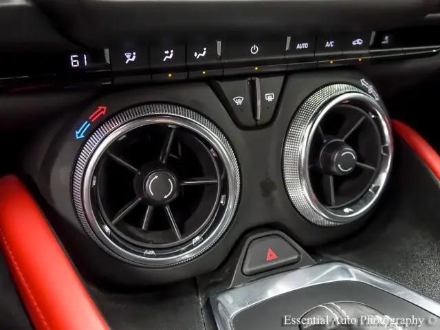 2021 Chevrolet Camaro RWD Convertible LT1