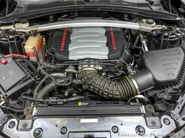 2021 Chevrolet Camaro RWD Convertible LT1