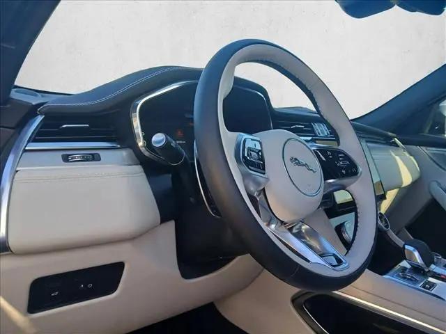 2024 Jaguar F-PACE R-Dynamic S P250 AWD Automatic