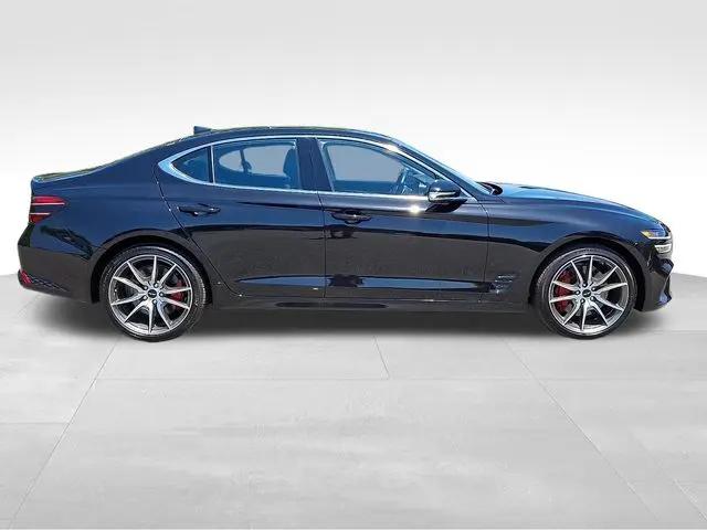 2025 Genesis G70 2.5T RWD