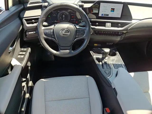2023 Lexus UX 250h Premium