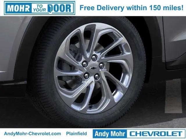 2027 Chevrolet Bolt LT FWD