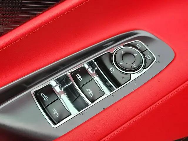 2025 Chevrolet Corvette Z06 RWD Convertible 2LZ