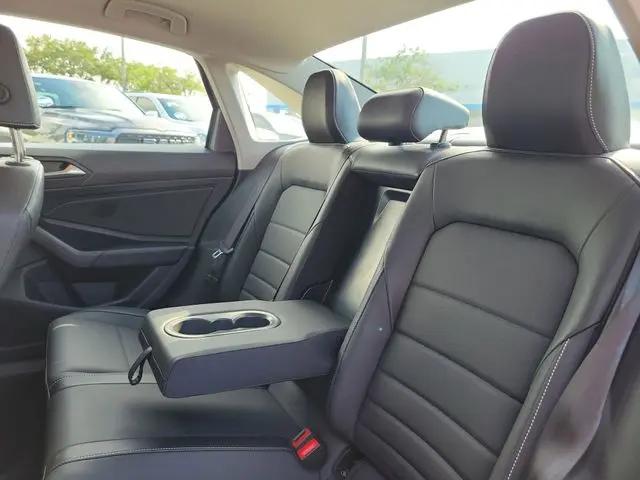 2024 Volkswagen Jetta 1.5T SE