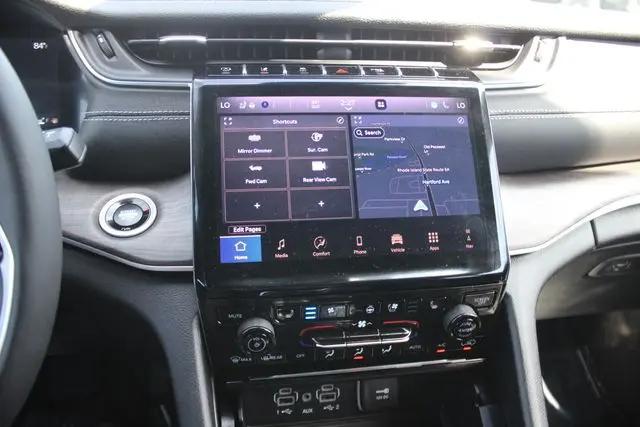 2025 Jeep Grand Cherokee Limited 4x4