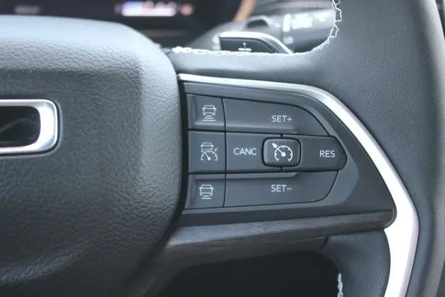 2025 Jeep Grand Cherokee Limited 4x4