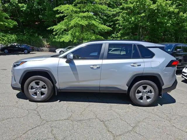 2023 Toyota RAV4 Hybrid LE