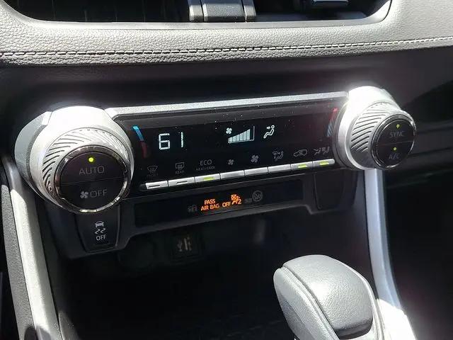 2023 Toyota RAV4 Hybrid LE