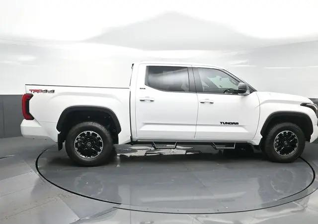 2026 Toyota Tundra SR5 CrewMax 5.5' Bed