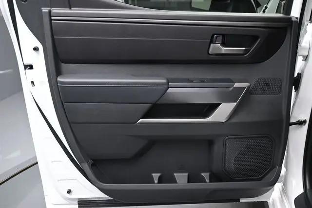 2026 Toyota Tundra SR5 CrewMax 5.5' Bed