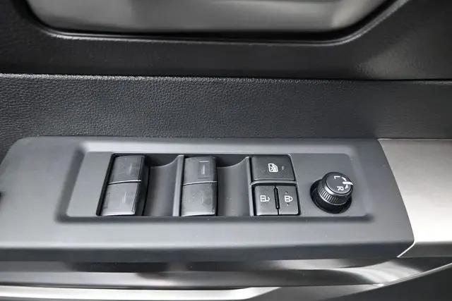 2026 Toyota Tundra SR5 CrewMax 5.5' Bed