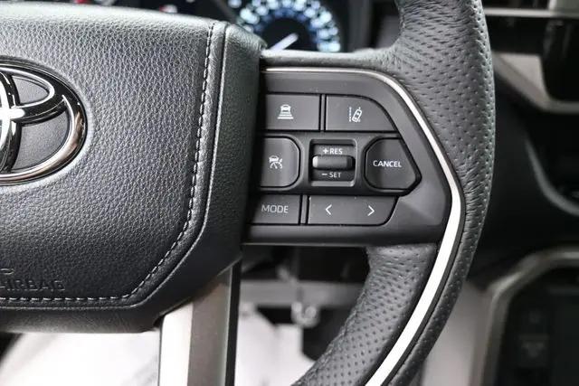 2026 Toyota Tundra SR5 CrewMax 5.5' Bed