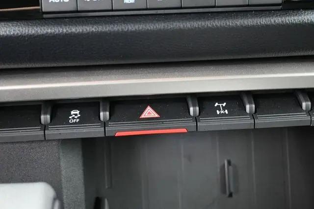 2026 Toyota Tundra SR5 CrewMax 5.5' Bed